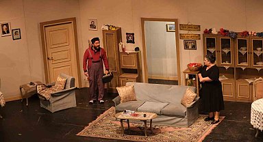 'Lütfen Kızımla Evlenir Misiniz?' oyunu tam not aldı