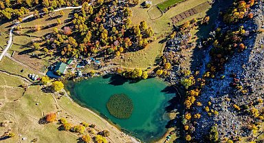 'Sakin Şehir' Şavşat'ta Sonbahar'ın renkleri kendini gösterdi