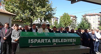 4 yıllık yaşam mücadelesini kaybeden MHP eski il başkanı memleketi Isparta'da toprağa verildi
