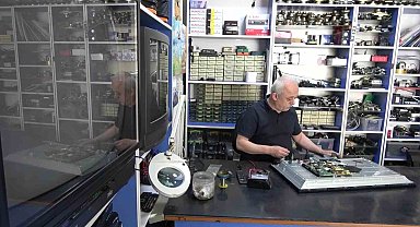 50 yıldır ekran arkasında