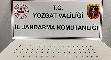 63 tarihi sikke ve yüzük ele geçirildi