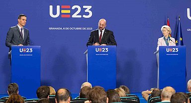 AB liderleri Granada Deklarasyonu'nu kabul etti