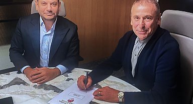 Abdullah Avcı, boş sözleşmeyi imzaladı