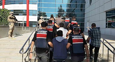 Adıyaman'da PKKKCK silahlı terör örgütüne yardım ve yataklık yapanlara operasyon