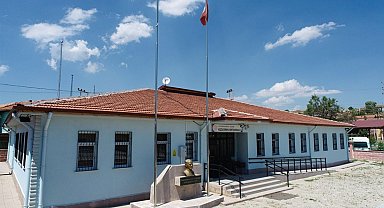 Afyonkarahisar'da 42 okulun yapım işi devam ediyor