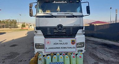 Ağrı'da kaçak akaryakıt ve kaçak sigara yakalandı