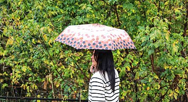 Ağrı'da sağanak yağış vatandaşları zor durumda bıraktı