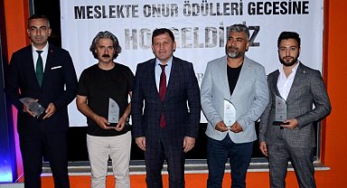 AGSYD'de onur ödülleri sahipleri ile buluştu