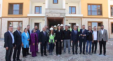 AK Parti Genel Başkan Yardımcısı Karaaslan: "Konut değil yaşam alanları yapıyoruz"