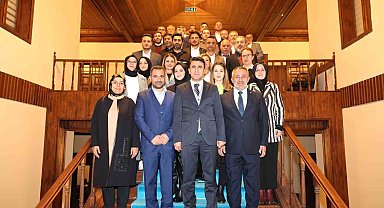 AK Parti İl Yönetim Kurulu üyeleri Vali ile bir araya geldi