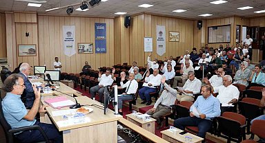 Akdeniz Belediyesinden üniversiteyi kazanan öğrencilere destek