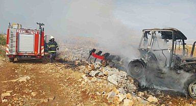 Alev alan traktör kullanılamaz hale geldi