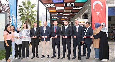 ALKÜ'de "Filistin'de Çocuk Olmak" sergisi açıldı