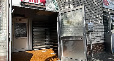 Almanya'da DİTİB'e ait camiye taşla saldıranlar teslim oldu