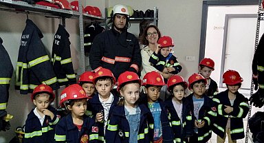 Altınova'da miniklere itfaiye eğitimi