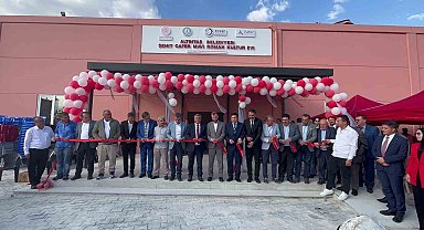 Altıntaş'ta Şehit Cafer Mavi Roman Kültür Evi hizmete girdi