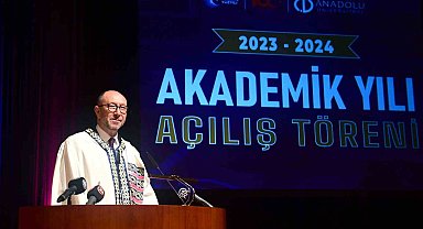 Anadolu Üniversitesi Akademik Performans Ödülleri sahiplerini buldu