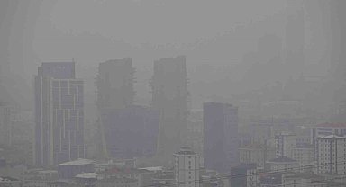 Anadolu yakasında etkili olan sis havadan görüntülendi