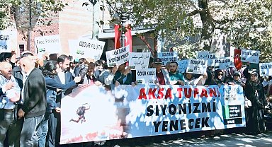 Ankara'da Filistin'de ölenler için gıyabı cenaze namazı kılındı