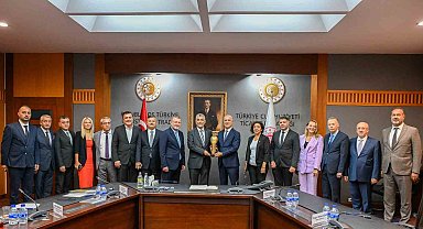 Antalya iş dünyasının talepleri bakanlıklarda konuşuldu