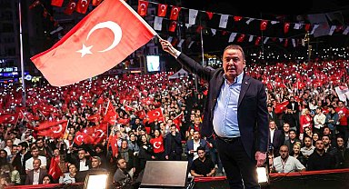 Antalya Valisi Şahin: "Yaşasın millet, yaşasın devlet, yaşasın Cumhuriyet"