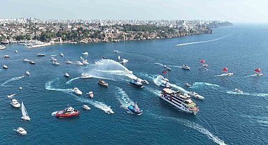 Antalya'da 100'üncü Yıla Özel Deniz Korteji