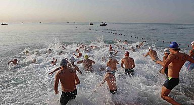 Antalya'da kulaçlar Cumhuriyet'in 100. yılı için atıldı