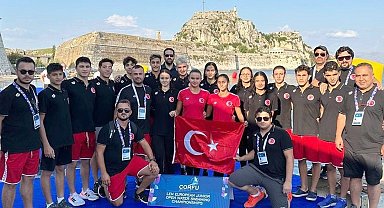 Antalyasporlu genç yüzücüler Avrupa'da yarıştı