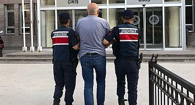 Aranan şahıslar jandarmadan kaçamadı