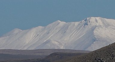 Ardahan'ın yüksek kesimleri karla kaplandı