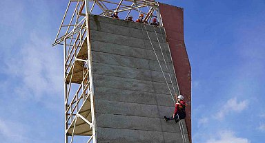 Atakum'un afet gönüllüleri eğitimlerini başarıyla tamamladı