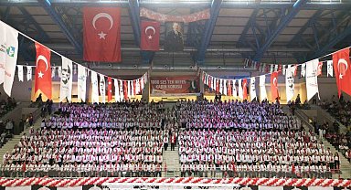 Atatürk'ün sevdiği şarkılar bin kadın tarafından söylendi