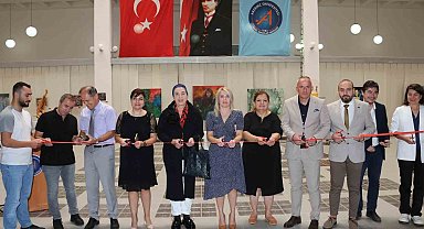 AÜ'de 100. Yılında Türkiye Cumhuriyeti temalı Geleneksel Cumhuriyet Sergisi