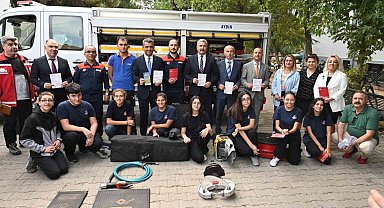 Aydın Lisesi'nde tahliye tatbikatı gerçekleştirildi