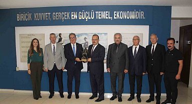 Aydın Valisi Canbolat, Söke Ticaret Borsası ve Ticaret Odası yönetimi ile buluştu