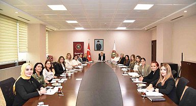 Ayşen Ahi güven tazeledi