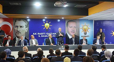 Bakan Bolat, AK Parti Gaziantep teşkilatı ile buluştu