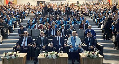 Bakan Bolat: "200'ün üzerinde ülkeye 11 bin 500 kalem ürün satıyoruz"