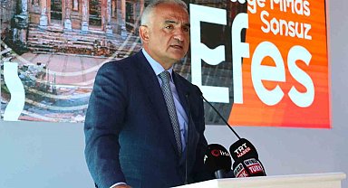 Bakan Ersoy: "133 arkeolojik kazı alanında çarpıcı gelişmeler elde ettik"