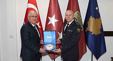 Bakan Güler: "Kosova'nın, FETÖ konusunda attığı adımlar dostluğumuzu daha da artıracaktır"