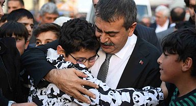 Bakan Tekin'den Erzurum'a dair duygu yüklü paylaşım