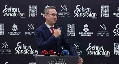 Başakşehir'de "Şehrin Sanatçıları Sergisi" kapılarını sanatseverlere açtı