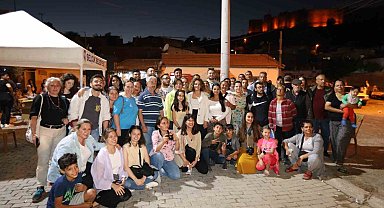 Başka Bir Siyaset Okulu'nun katılımcıları Roman vatandaşlarla buluştu