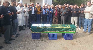 Başkan Ahmet Kanlı son yolculuğuna dualarla uğurlandı
