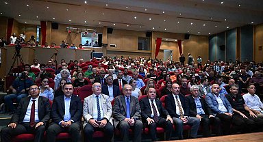 Başkan Böcek: "Türkiye Deprem Vakfı ile beraber çalışacağız"