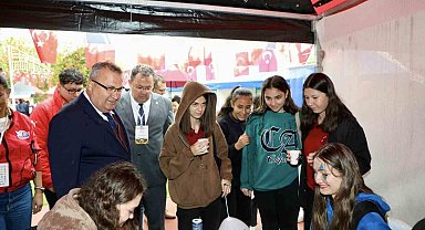 Başkan Çerçi Manisa Bilim Şenliğine katıldı