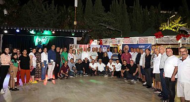 Başkan Gültak'tan mahalle muhtarlarına 19 Ekim sürprizi