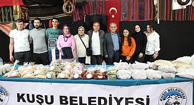 Başkan Işık, İzmir'de düzenlenen Kütahya Tanıtım Günleri'nin açılışına katıldı