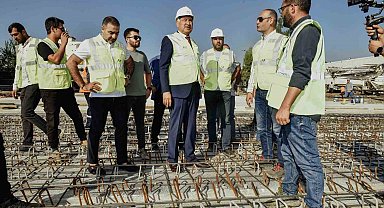 Başkan Karalar, Şakirpaşa Altgeçidi inşaatında incelemede bulundu