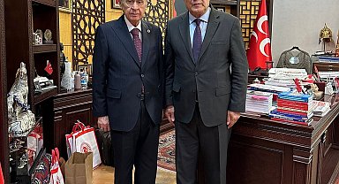 Başkan Pekmezci, MHP lideri Bahçeli'ye ziyarette bulundu